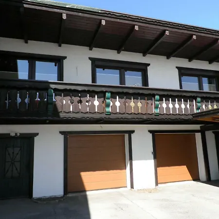 Haus Glaetzle 公寓