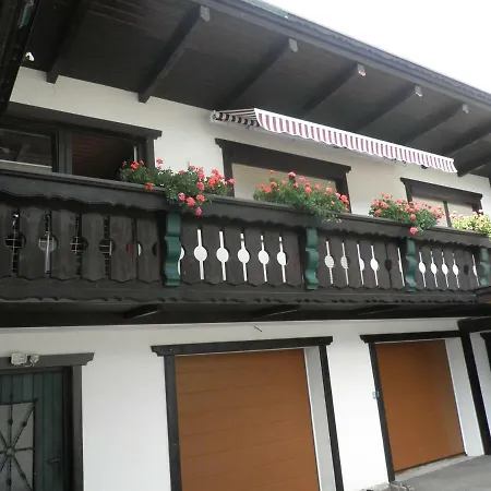 Haus Glaetzle Breitenwang