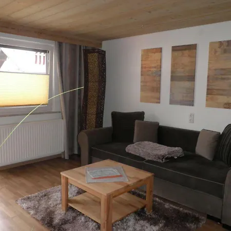 Haus Glaetzle * Breitenwang